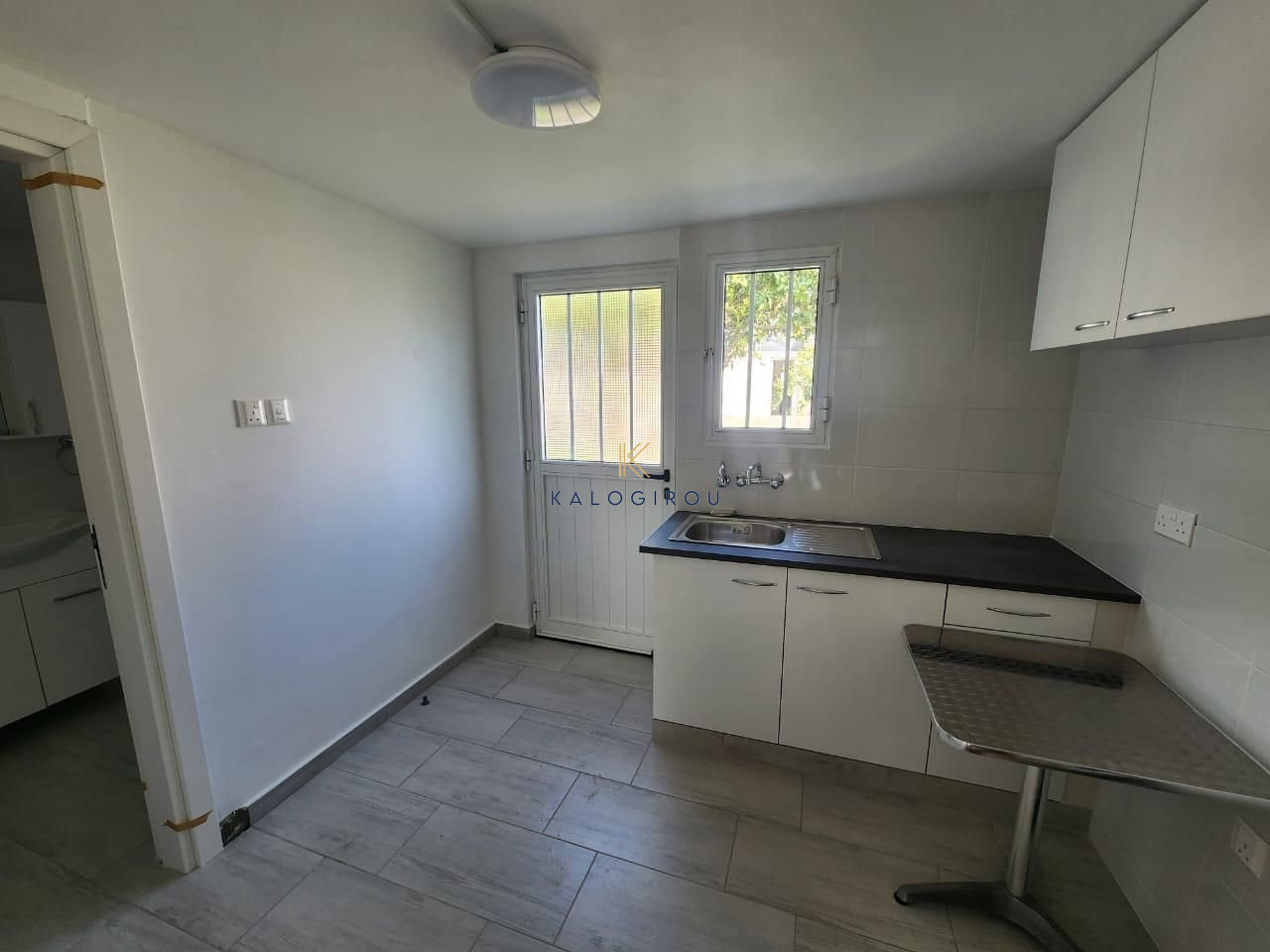 Αmazing, One Bedroom Bungalow for Rent in Kiti area, Larnaca.