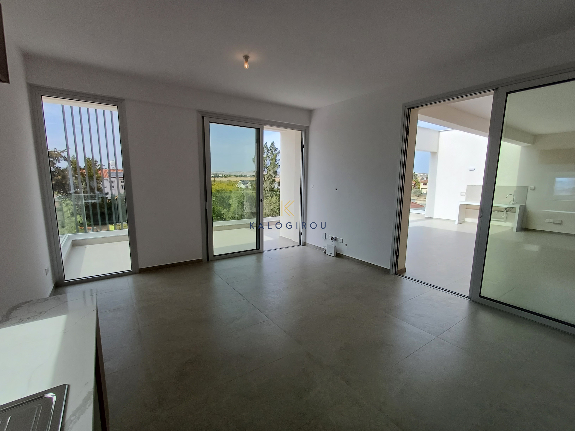 Brand New, 2 Bed Top-Floor Apartment for Rent in Livadia area of Larnaca