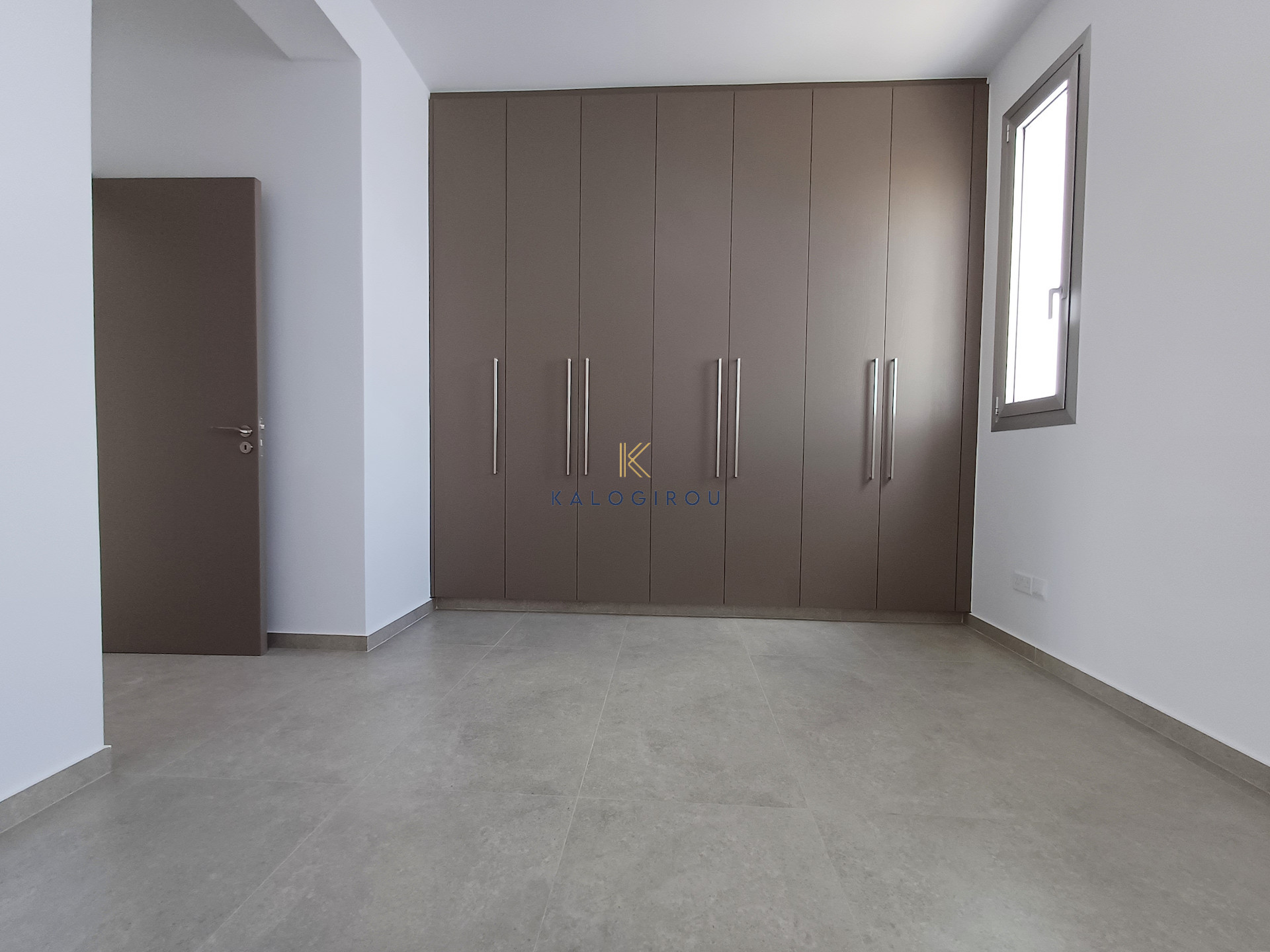 Brand New, 2 Bed Top-Floor Apartment for Rent in Livadia area of Larnaca