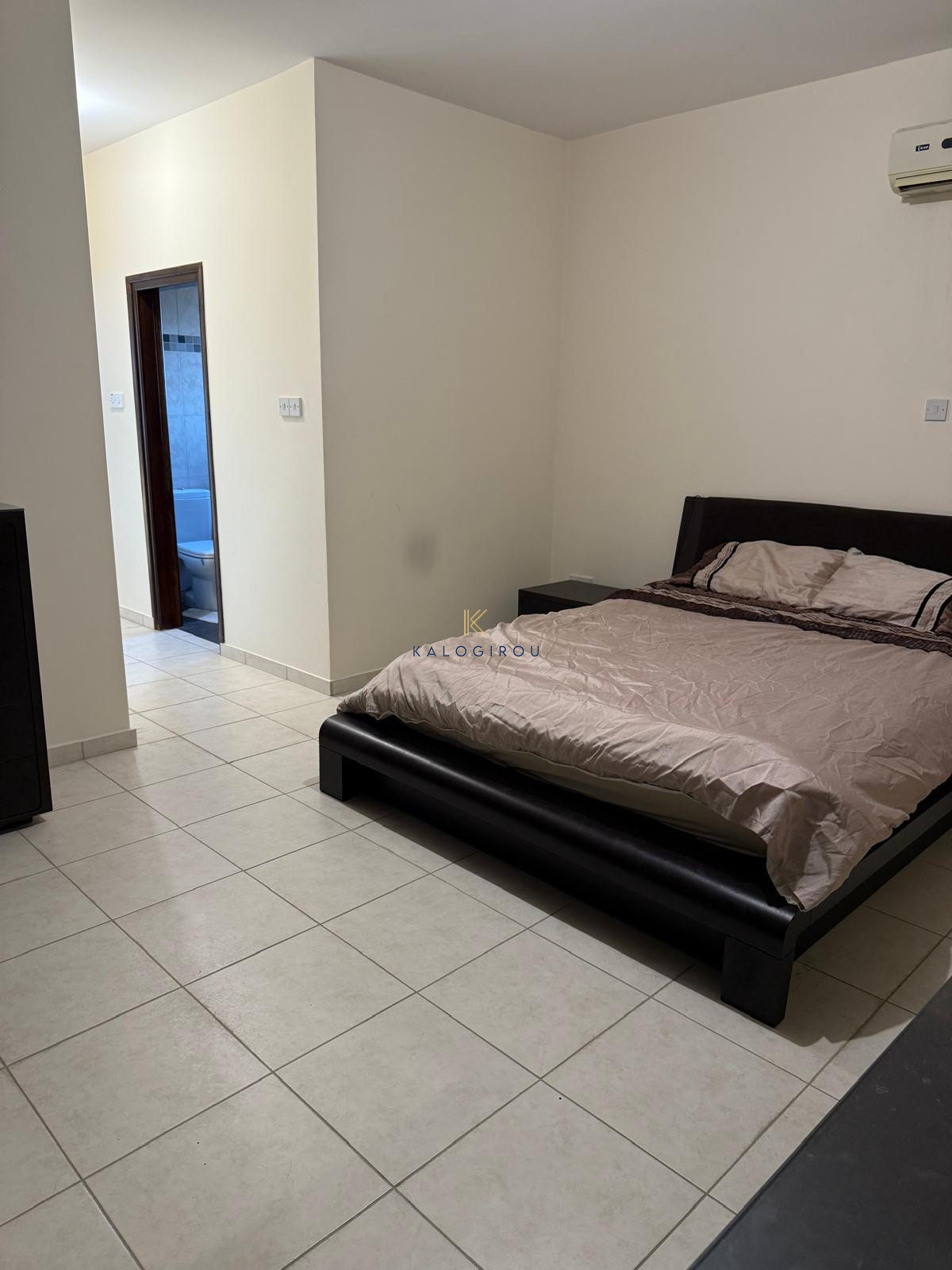 Lovely, 4-Bedroom, Semi-Detached House for Rent in Livadia, Larnaca