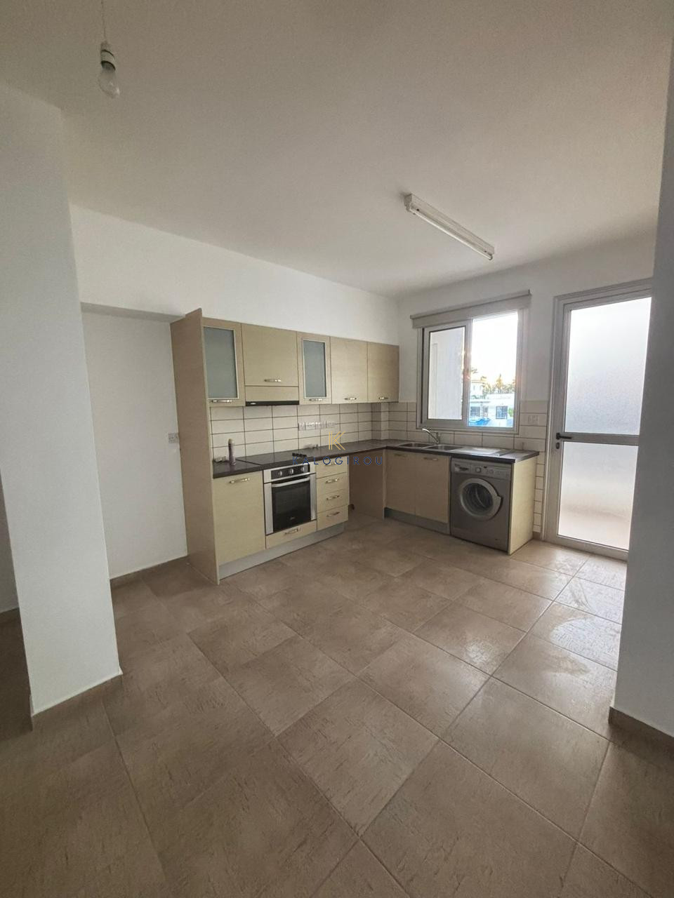 Nice, Two Bedroom Apartment for rent in Mall Area, Larnaca.