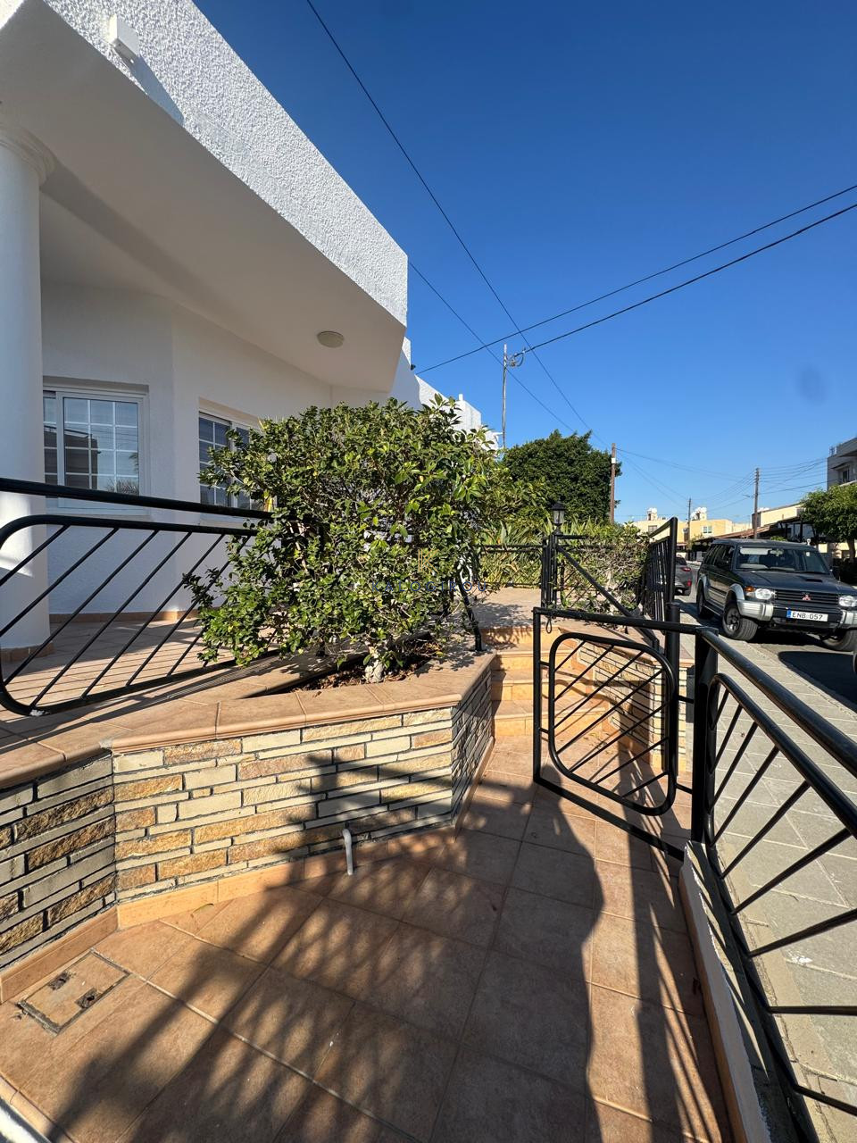 Ground Floor, 3-Bedroom House for rent in McDonalds Drive Thru area, Larnaca.