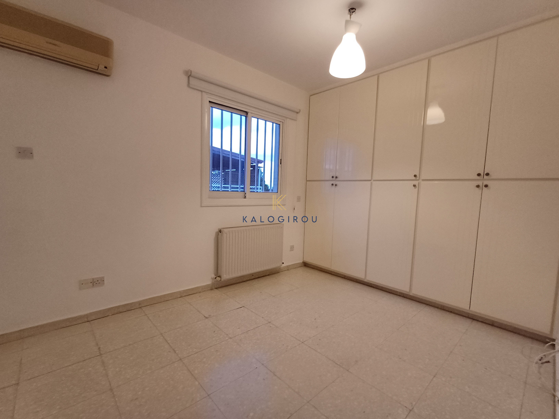 Top Floor 4+1 Bedroom Duplex Apartment for rent in Prime Drosia area Larnaca