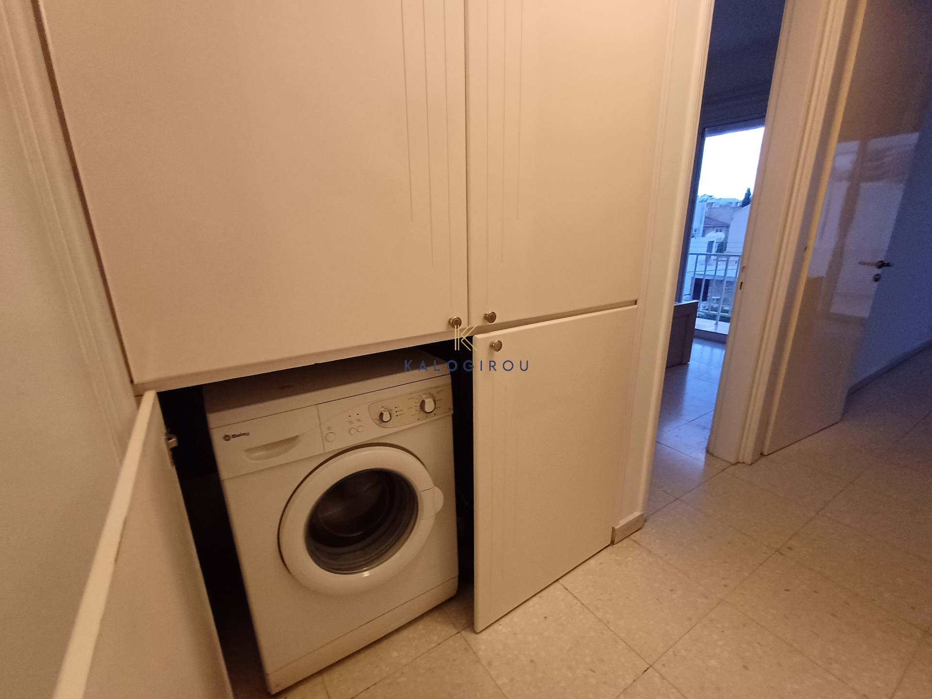 Top Floor 4+1 Bedroom Duplex Apartment for rent in Prime Drosia area Larnaca