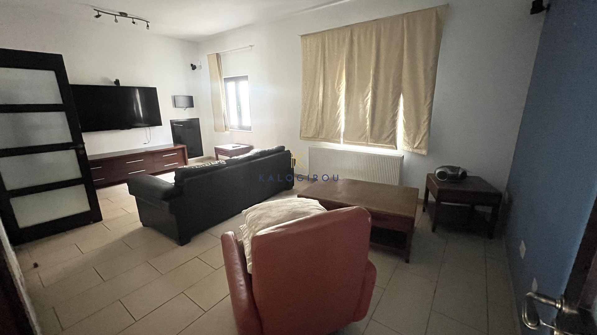 Massive, 6 Bedroom Villa for Rent in Drosia, Larnaca