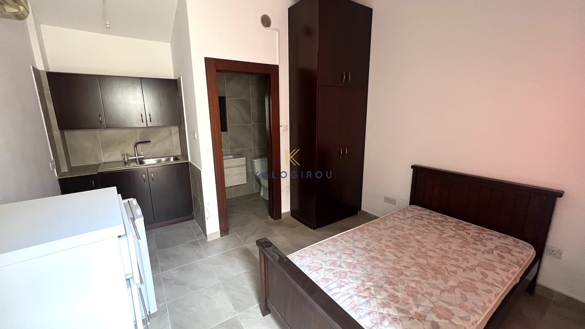 Massive, 6 Bedroom Villa for Rent in Drosia, Larnaca