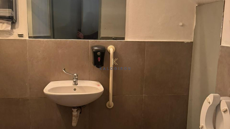 HoReCa 55 m² for rent in Larnaca Center, Larnaca, Cyprus