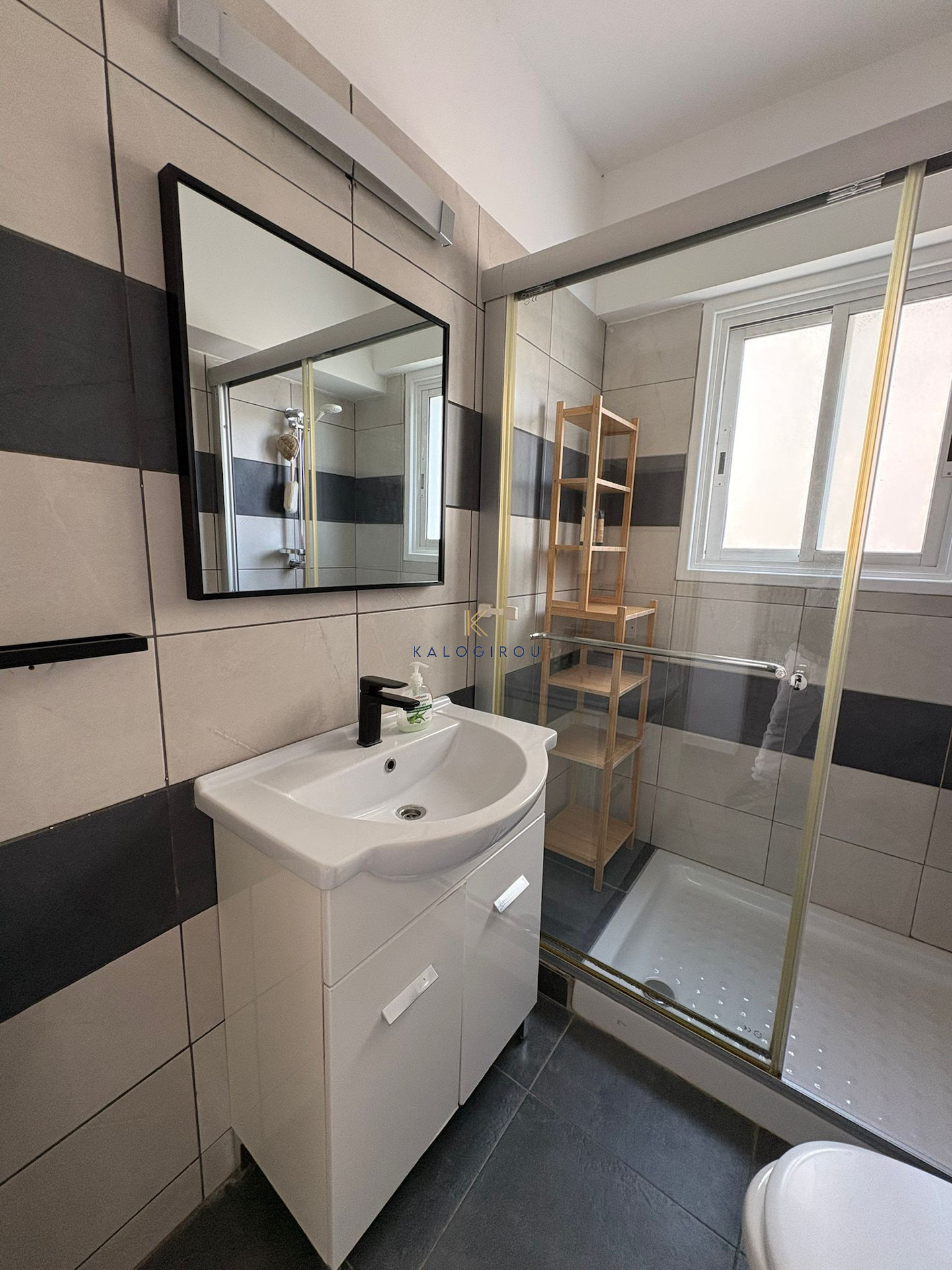 Amazing, Two Bedroom Apartment for rent in Makenzy Area, Larnaca