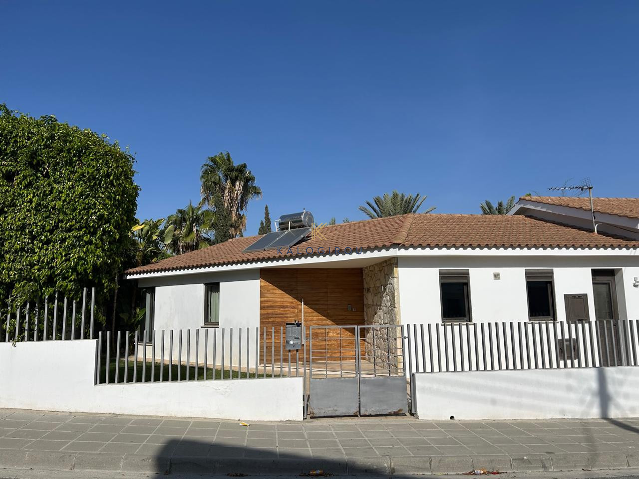 Luxury five-bedroom villa for rent in Vergina area, Larnaca.