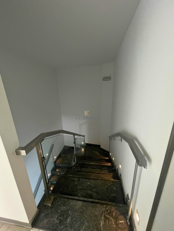 Office 474 m² for rent in Kamares, Larnaca, Cyprus