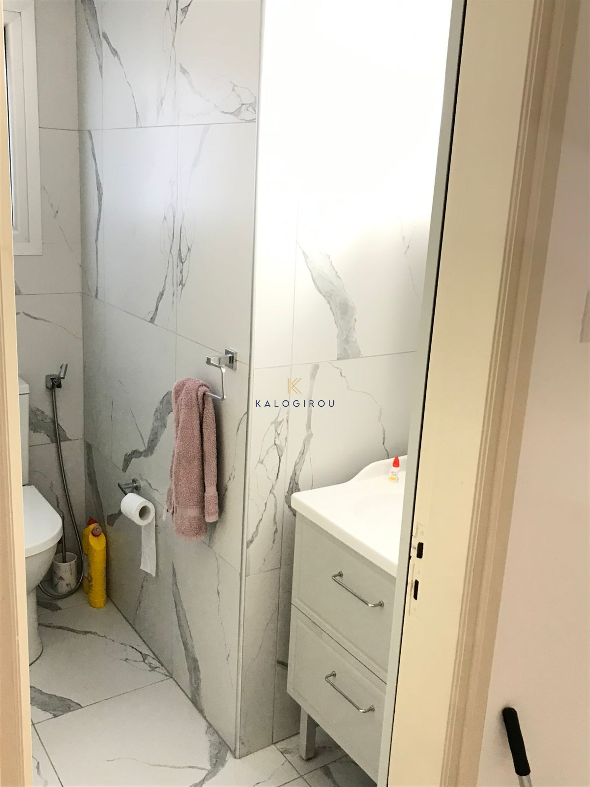 Renovated Three Bedroom Apartment For Sale in Drosia Area.