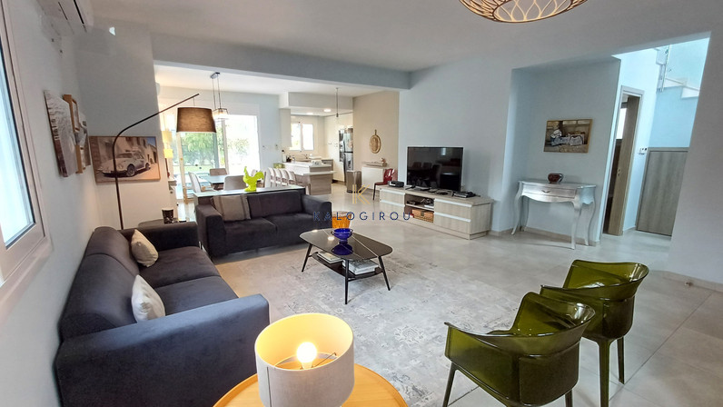 Luxury 5+1 Bedroom Villa with Heated Pool and Large Garden in Pyla, Larnaca