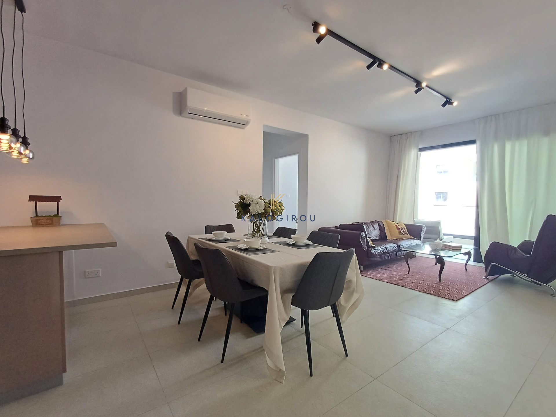 Deluxe 2-Bed Apartment with Common Pool and Gym for Rent in Livadia, Larnaca