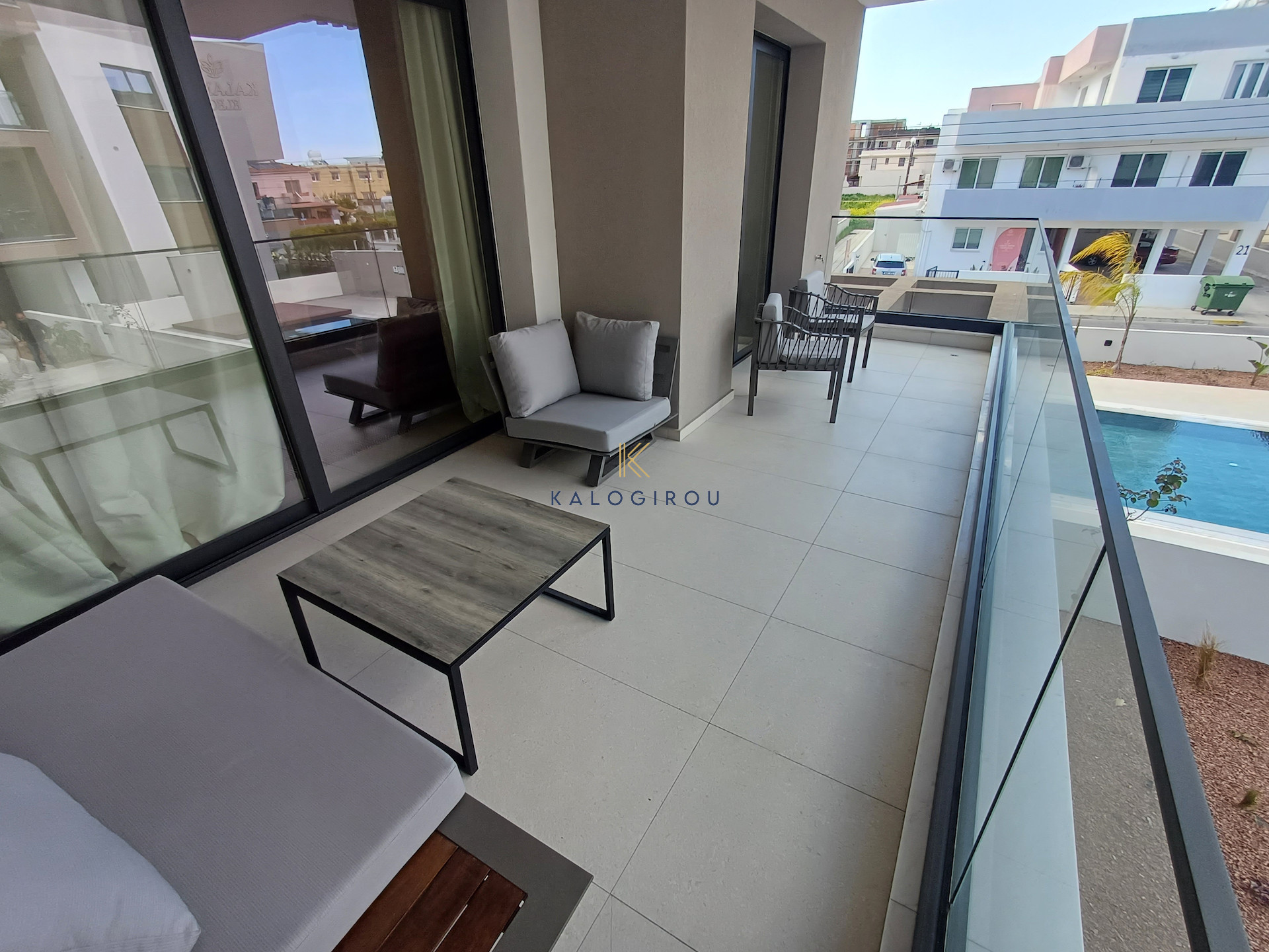Deluxe 2-Bed Apartment with Common Pool and Gym for Rent in Livadia, Larnaca