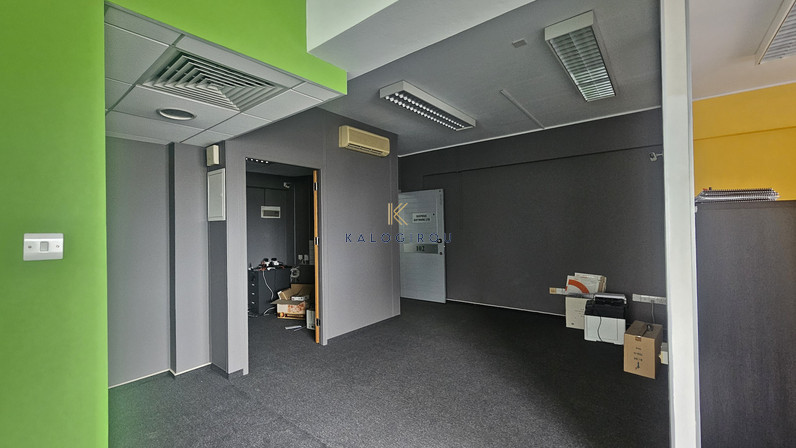 Office 75 m² for rent in New Marina-Port Area, Larnaca, Cyprus