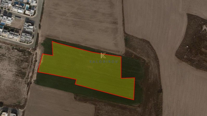 Plot of land for sale 12476 m² in Livadia, Larnaca, Cyprus