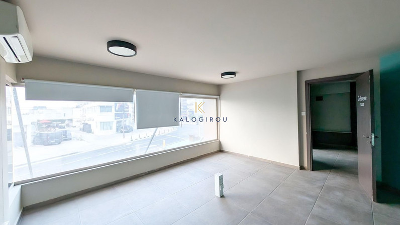 Building 682 m² for sale in Latsia, Nicosia, Cyprus