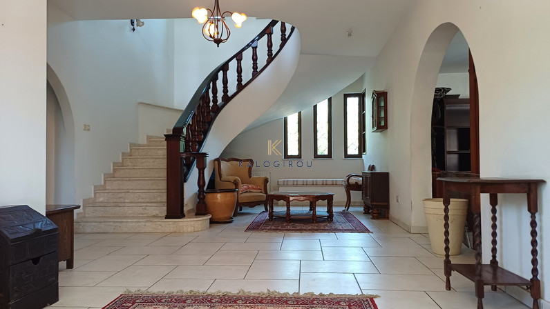 4-bedroom detached house for sale 465 m² in Mosfiloti, Larnaca, Cyprus