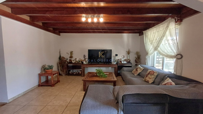 6+ bedroom detached house for sale 170 m² in Xylofagou, Larnaca, Cyprus