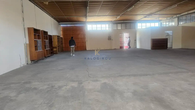Warehouse 350 m² for rent in Aradippou, Larnaca, Cyprus