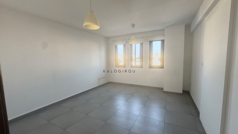 Office 114 m² for rent in Mall of Larnaca, Larnaca, Cyprus