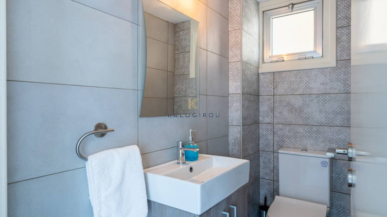 3-bedroom apartments for rent 100 m² in Mall of Larnaca, Larnaca, Cyprus