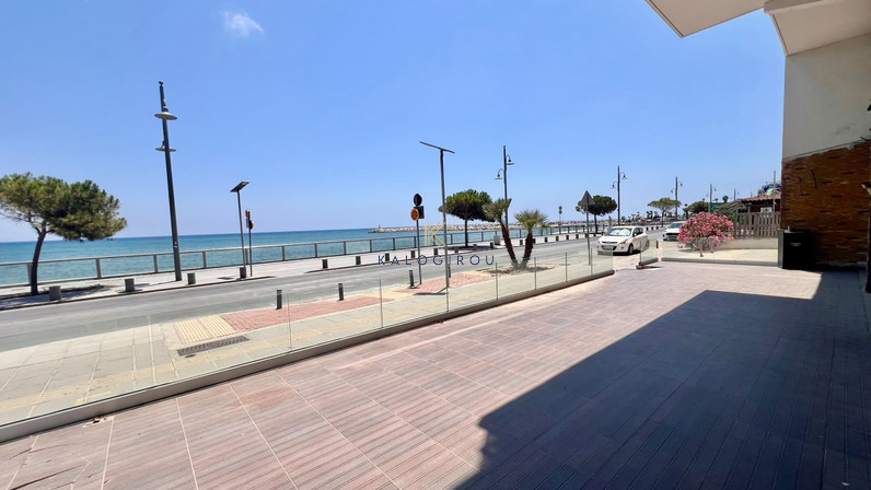 Trading area 222 m² for rent in Makenzy, Larnaca, Cyprus
