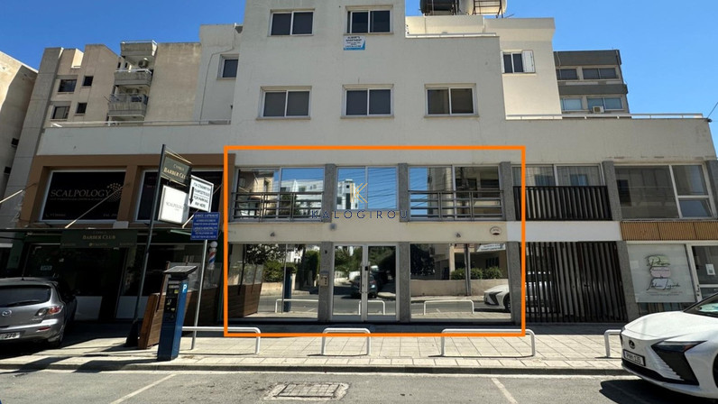 Office 88 m² for sale in Larnaca Center, Larnaca, Cyprus