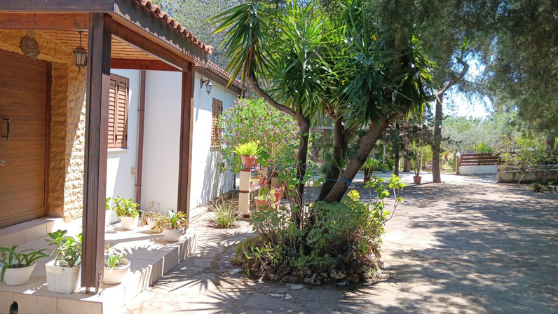 2-bedroom detached house for sale 100 m² in Alethriko, Larnaca, Cyprus
