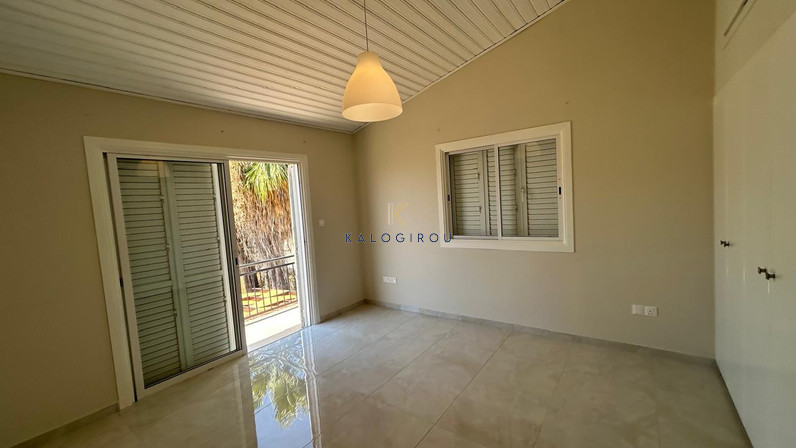 3-bedroom detached house for sale 89 m² in Pervolia, Larnaca, Cyprus