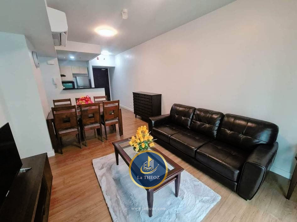 2 BEDROOM W/ PARKING @ SOLSTICE -2  FOR SALE