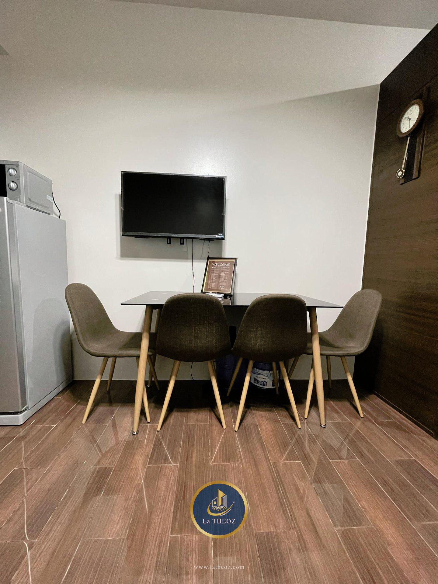 AIR RESIDENCES