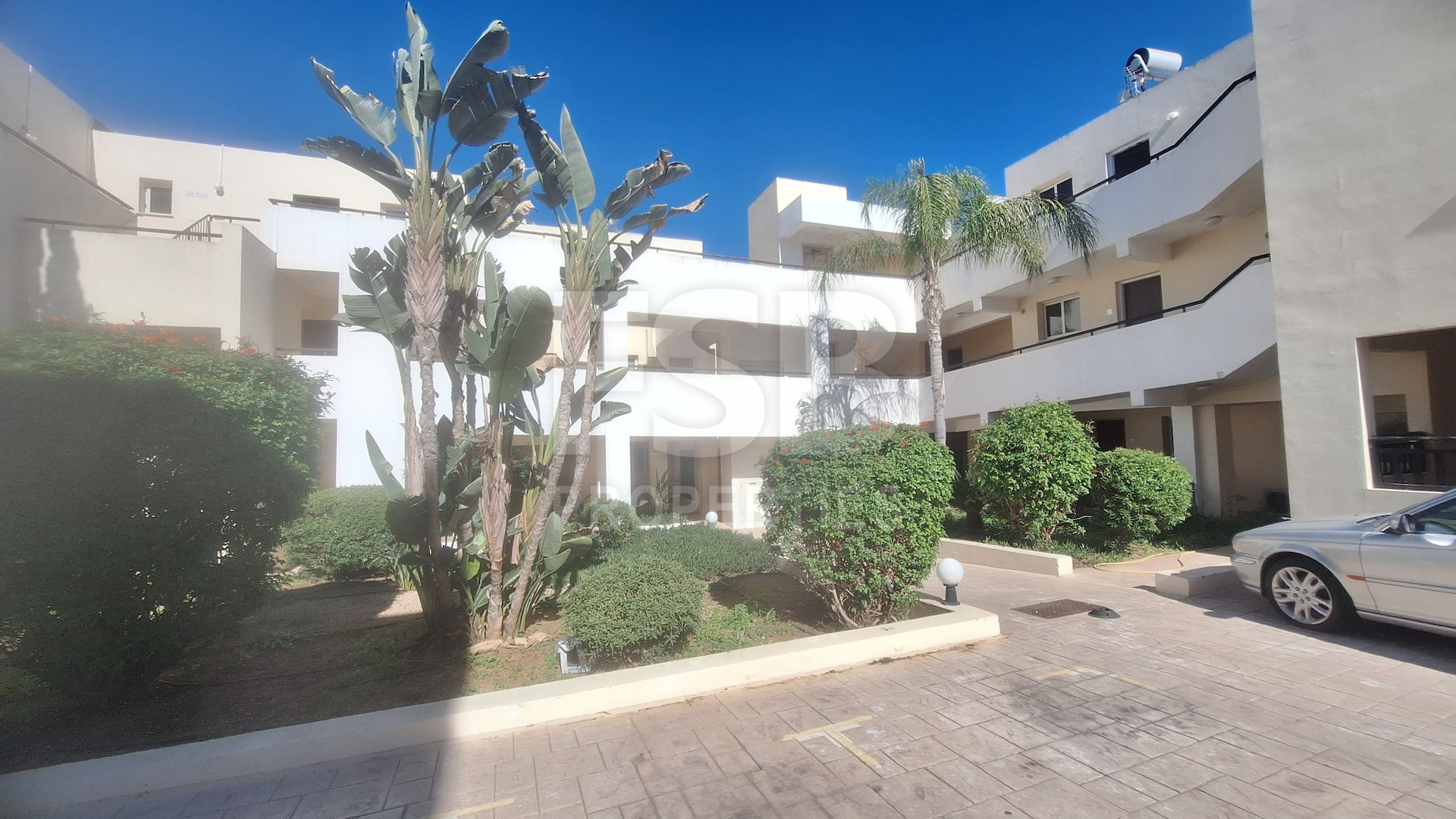 Apartment in Paralimni - view 1
