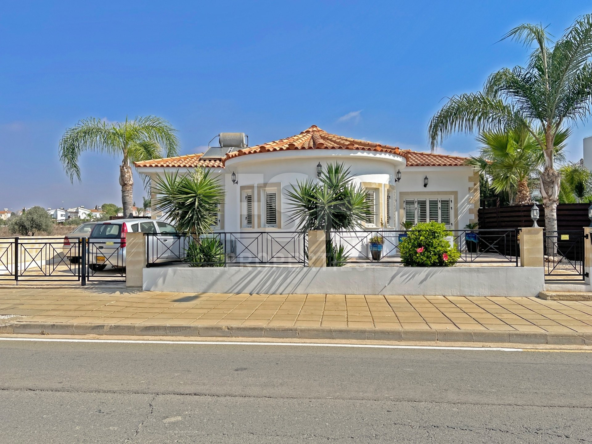 House in Sotira - view 1