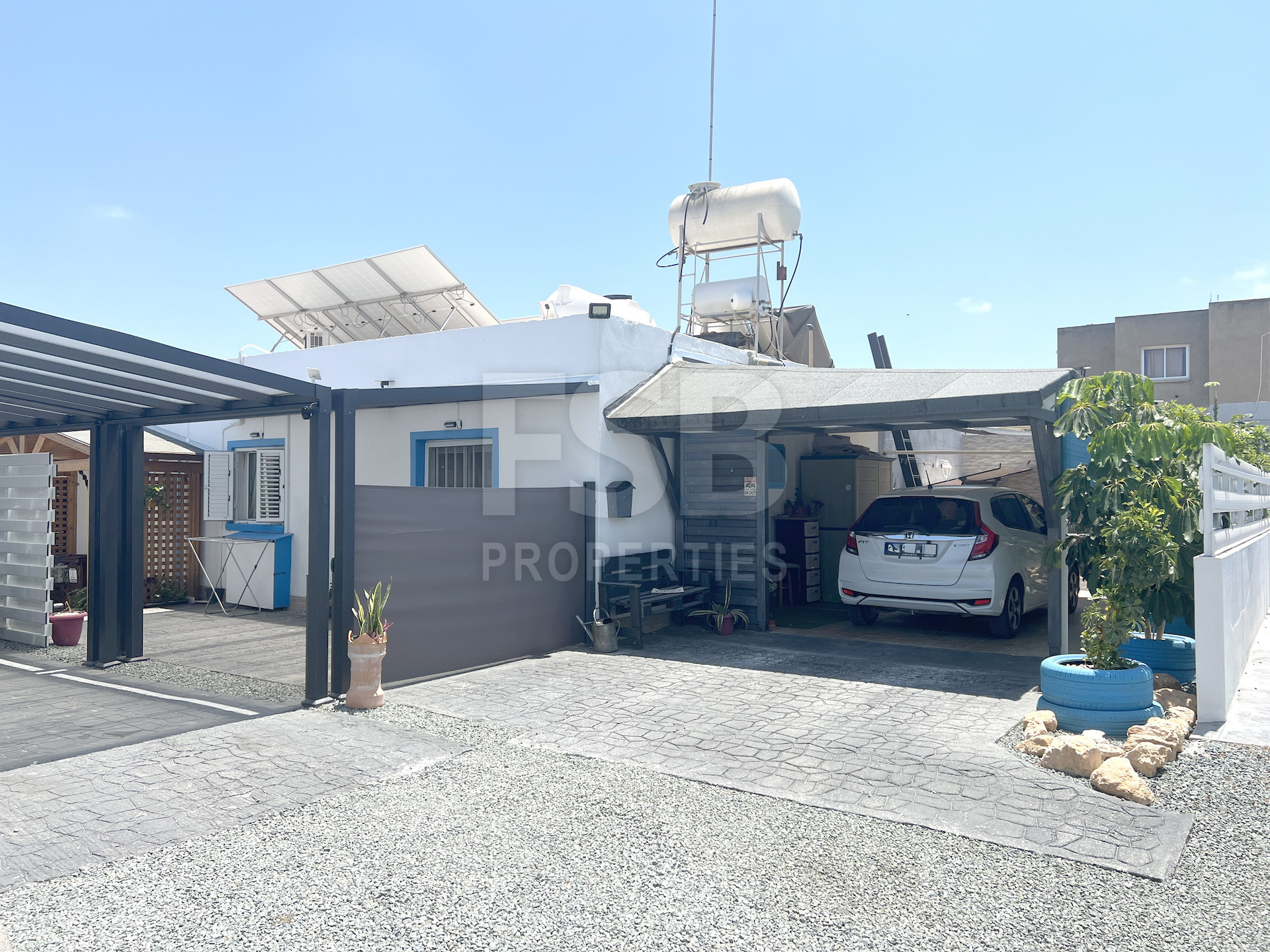 House in Frenaros - view 1