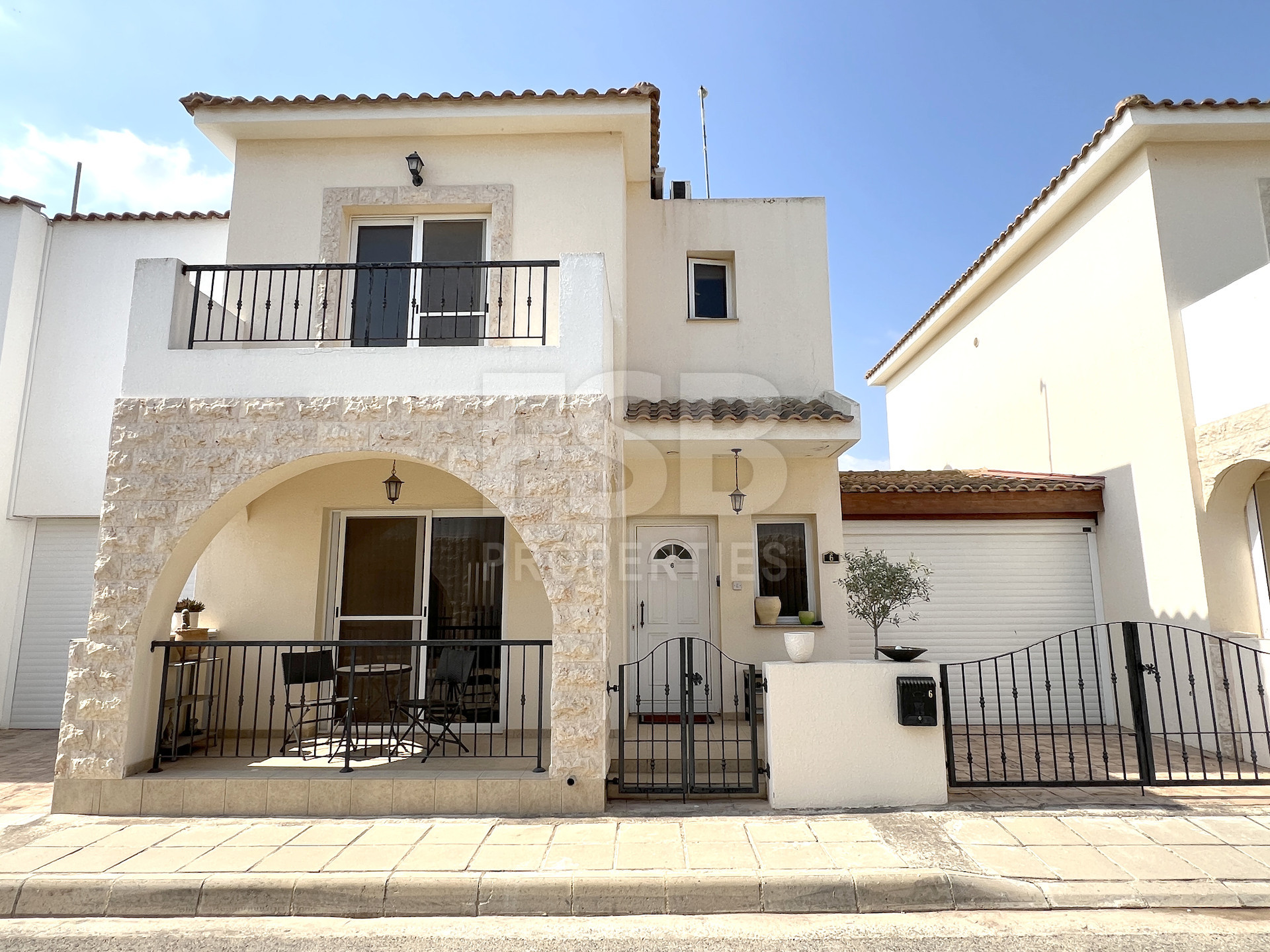 House in Avgorou - Image 2