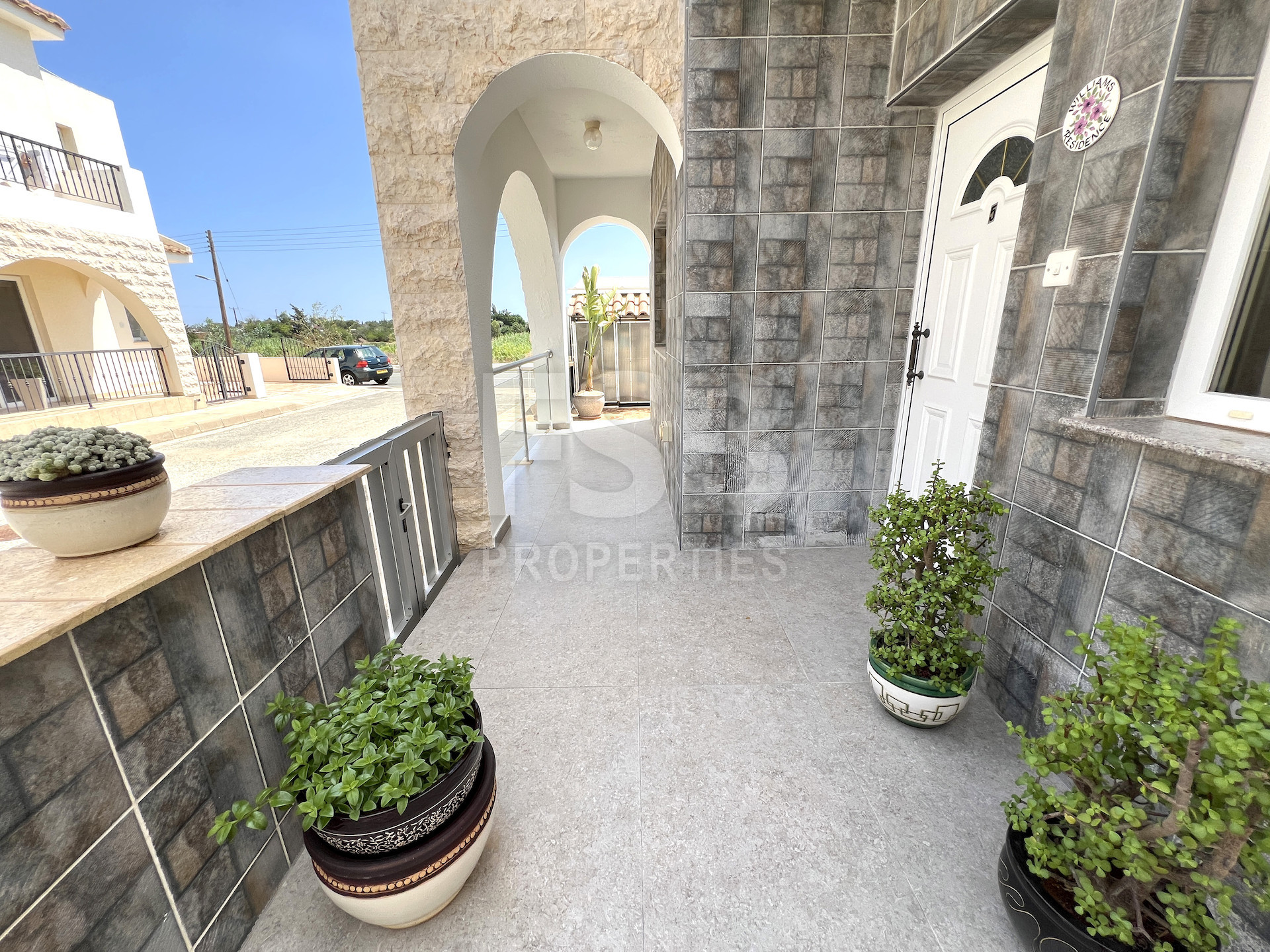 House in Avgorou - Image 5