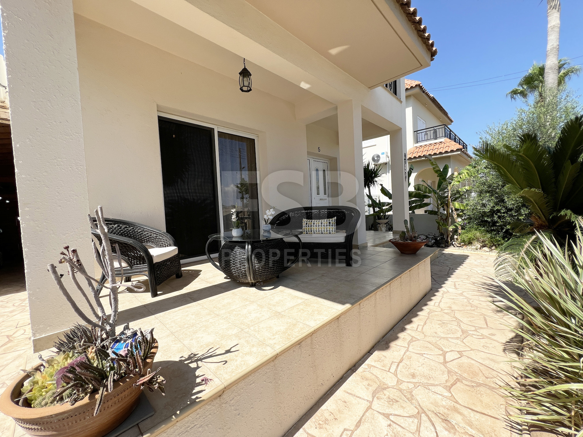 House in Avgorou - Image 3