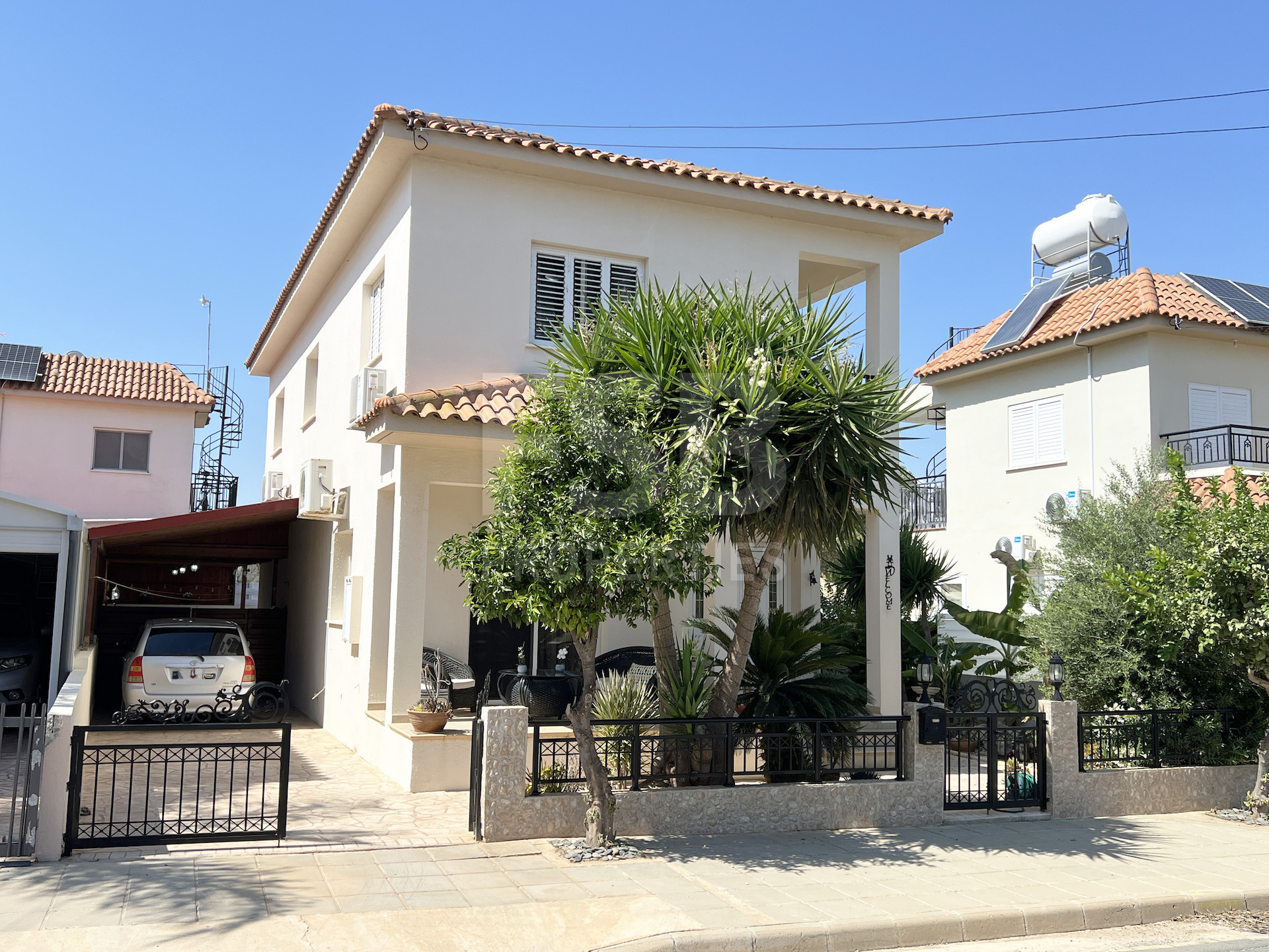 House in Avgorou - Image 2