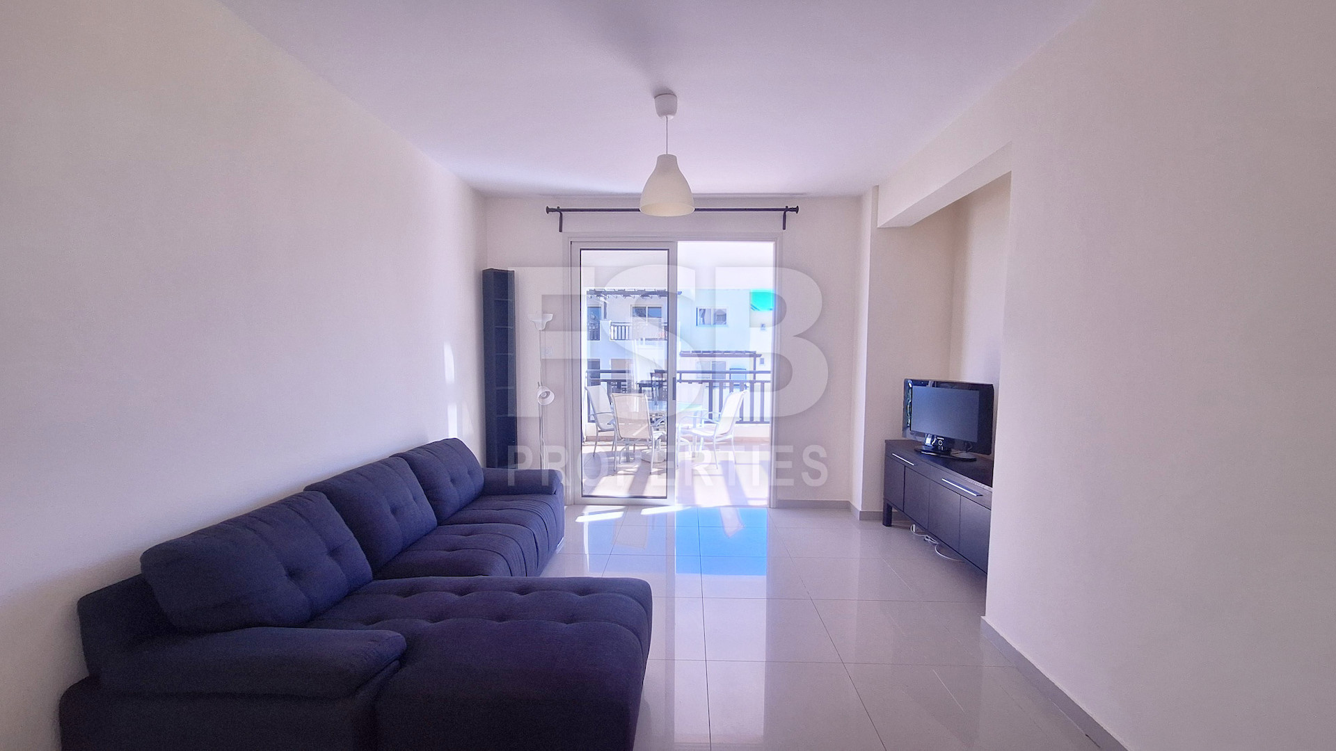 Apartment in Paralimni - Image 4
