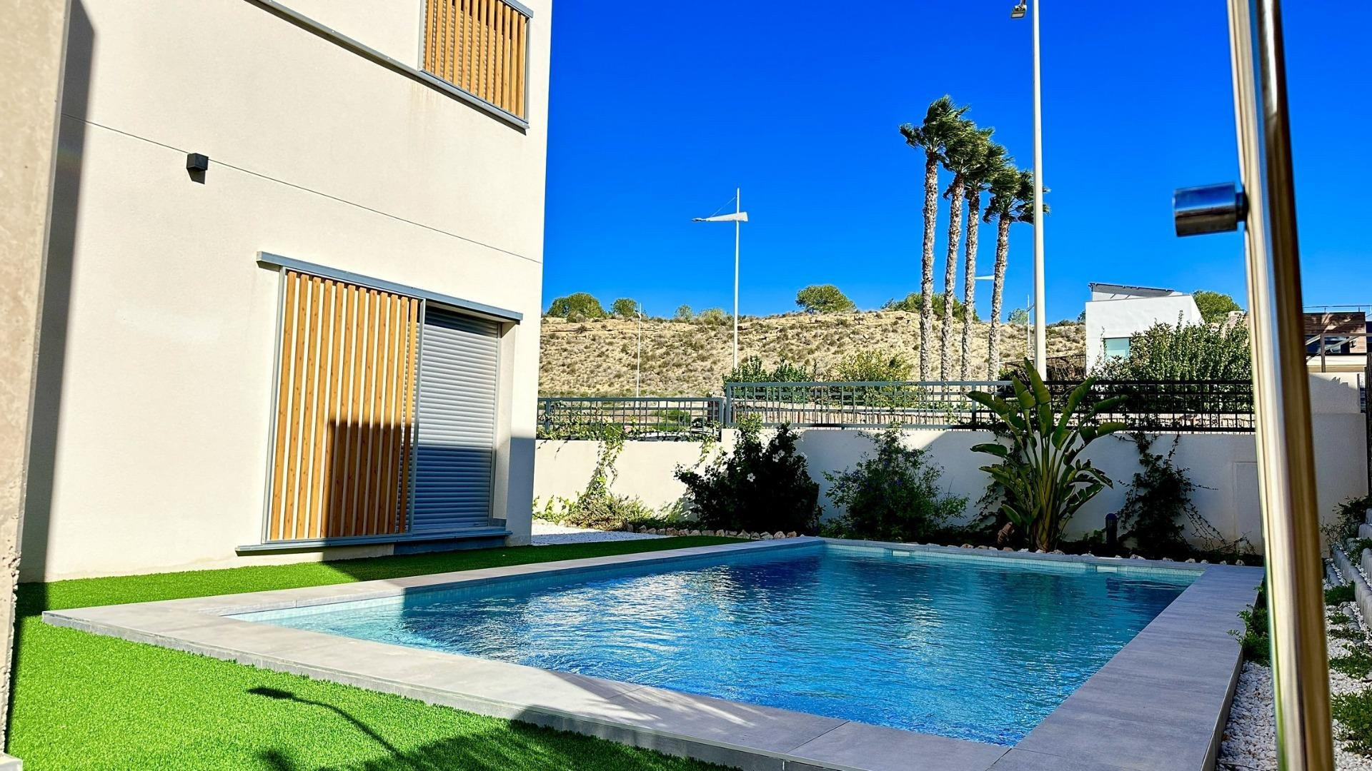 Villa in Algorfa - Image 2