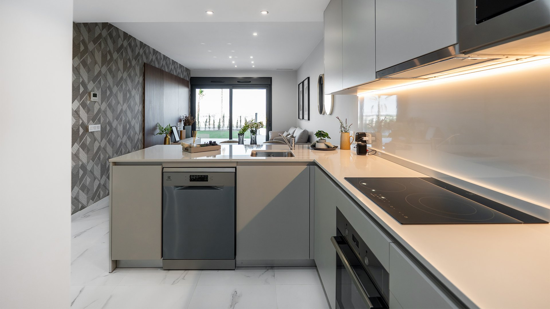 House in Torrevieja - Image 2