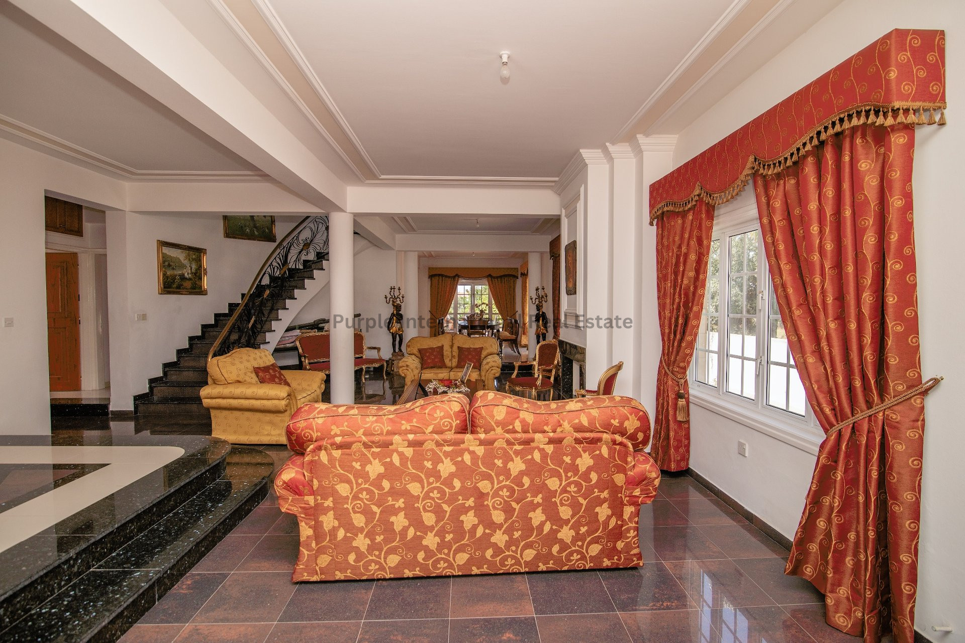 House in Kiti - Image 4