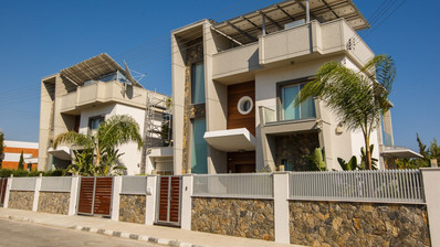 Modern 4 Bed Villa In Agios Tychonas