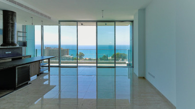 Luxury 7th Floor 3 Bed Apartment In Agios Tychonas