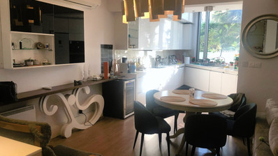 Современные апартаменты-дуплекс с 3 спальнями в оживлённом районе Потамос Гермасойя