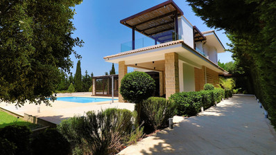 Luxury 4 Bed Villa In Aphrodite Hills
