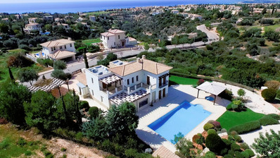 5 Bedroom Deluxe Villa