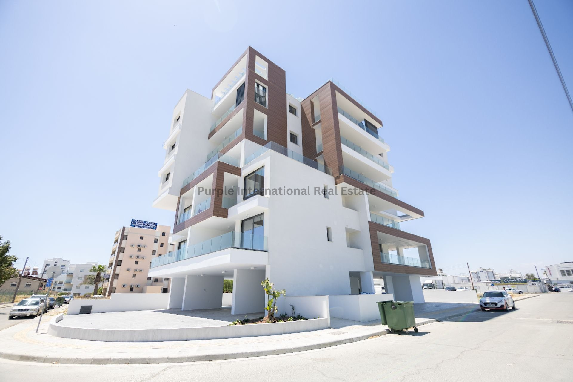 Apartment in Chrysopolitissa - view 1