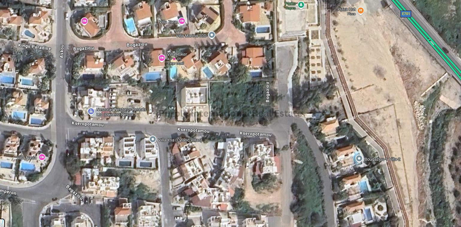 House in Pegeia - view 1